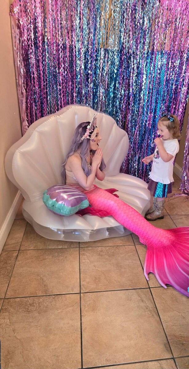 Images The Knoxville Mermaid
