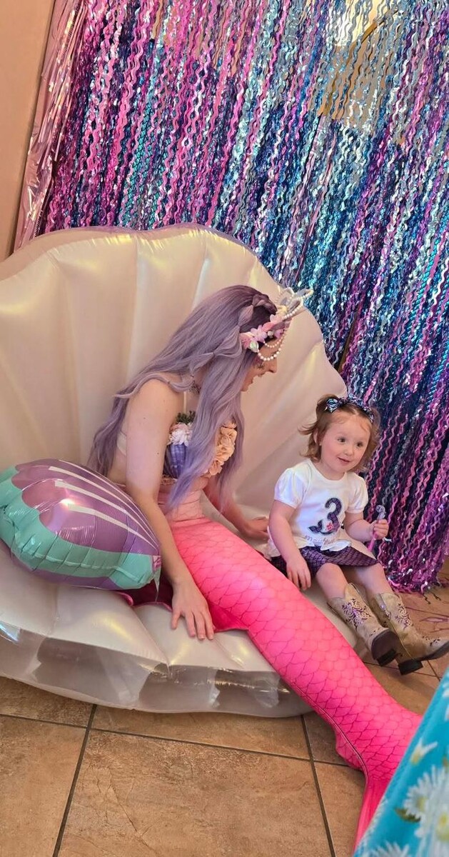 Images The Knoxville Mermaid