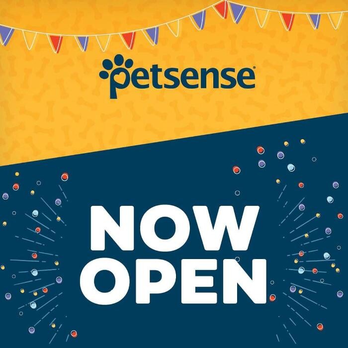 Petsense by Tractor Supply Logo