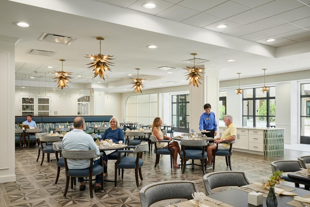 Images Grand Living at The Grove