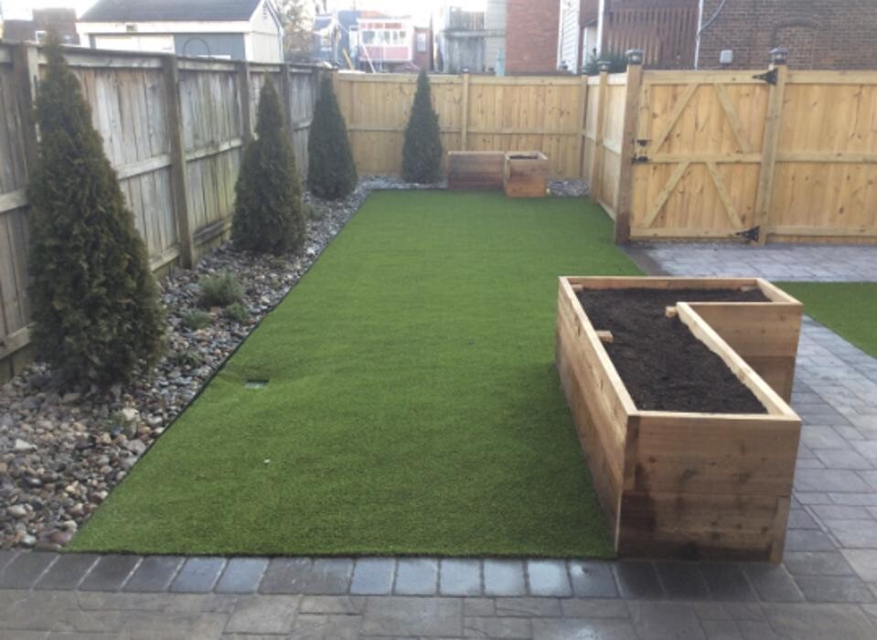 Images Manchester Gardening LLC