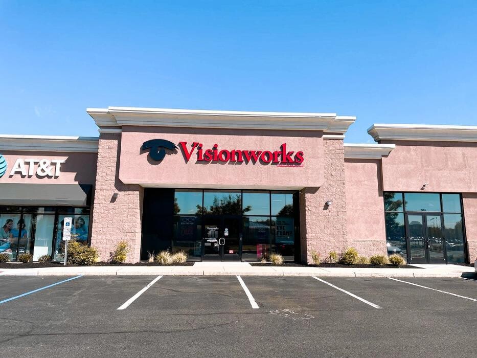 Images Visionworks Doctors of Optometry Burlington Towne Crossing