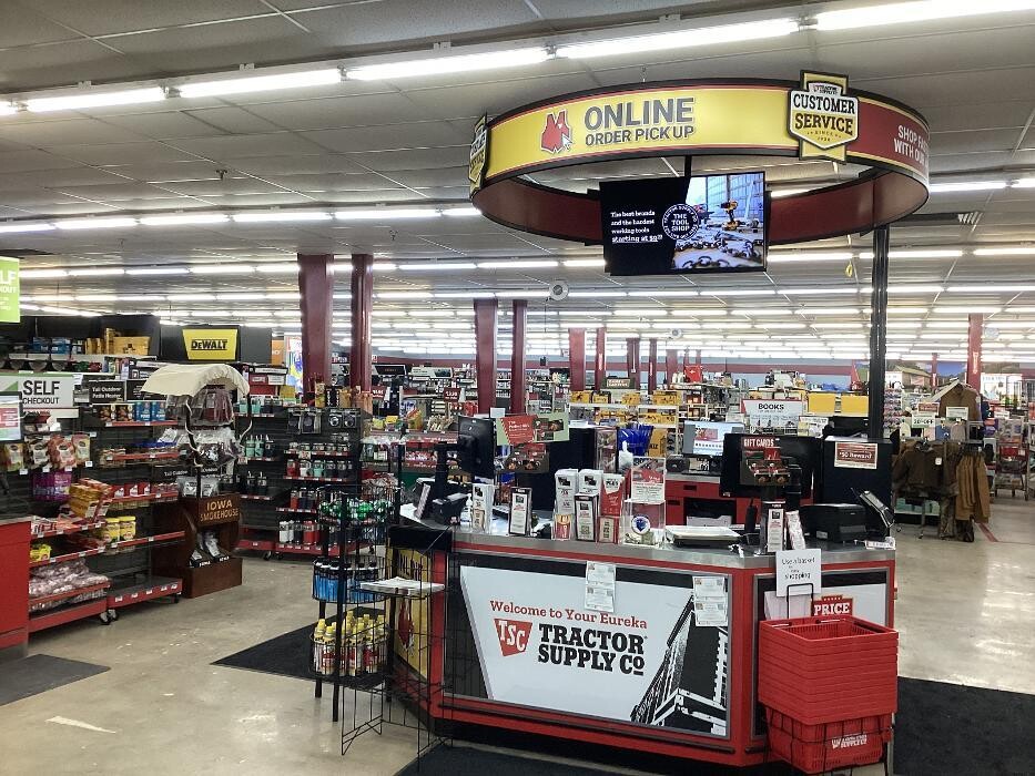 Images Tractor Supply Co.