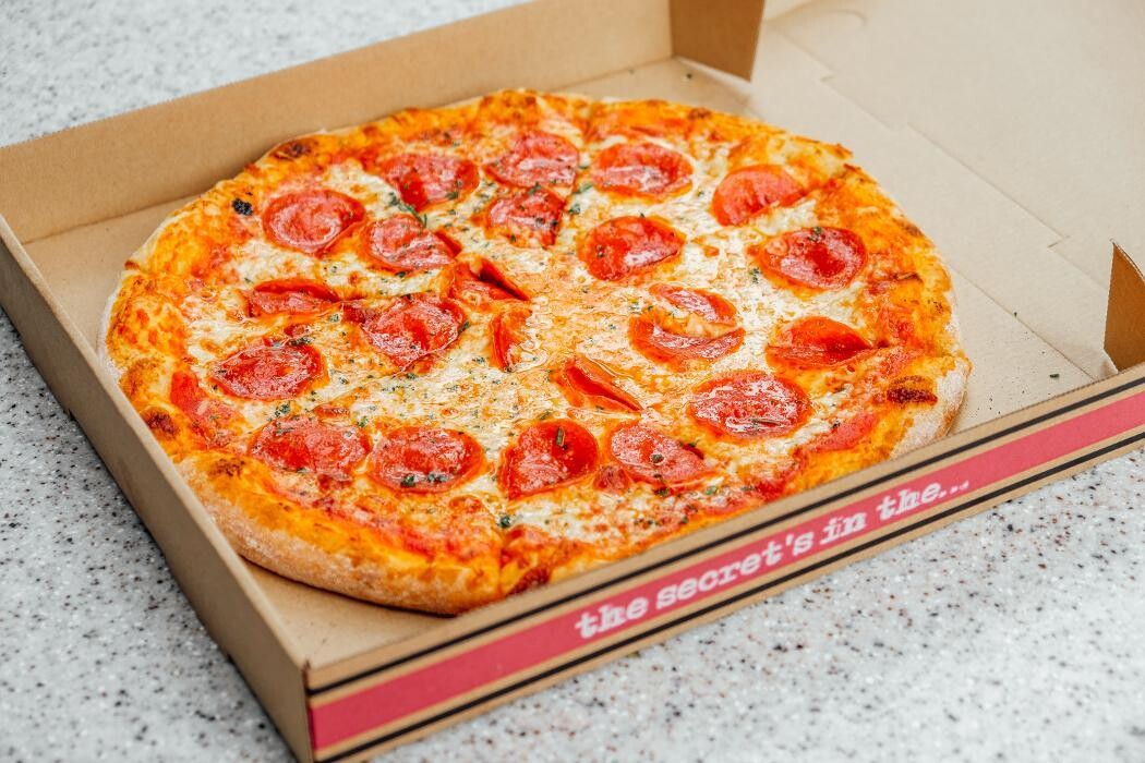 Images Sauce Pizza & Wine