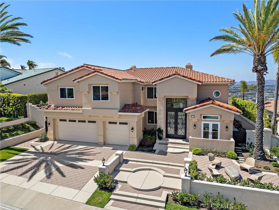 Images Dana Burding - Notch Luxury Properties