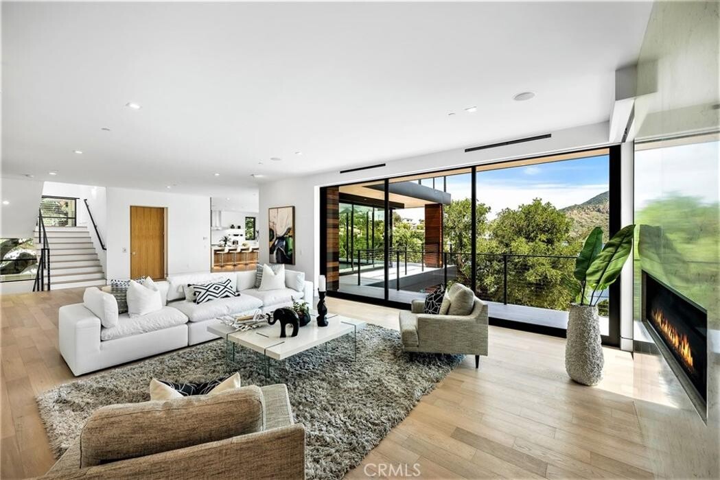 Images Dana Burding - Notch Luxury Properties