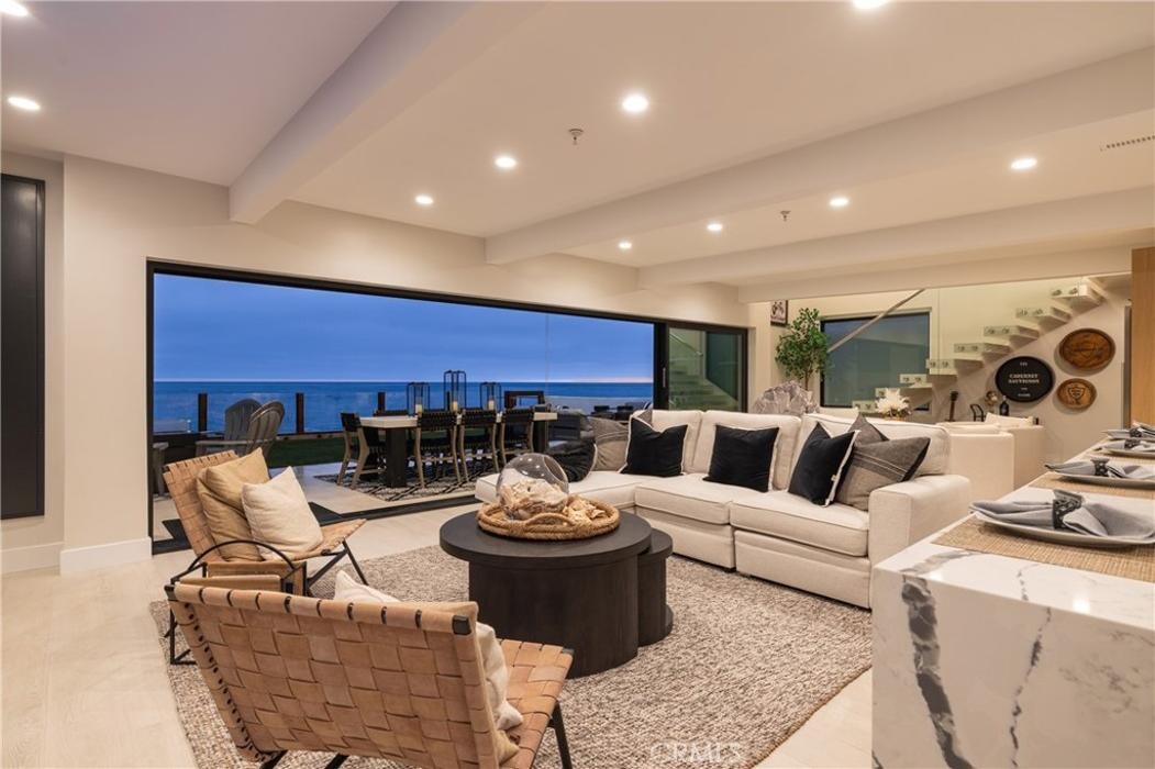 Images Dana Burding - Notch Luxury Properties