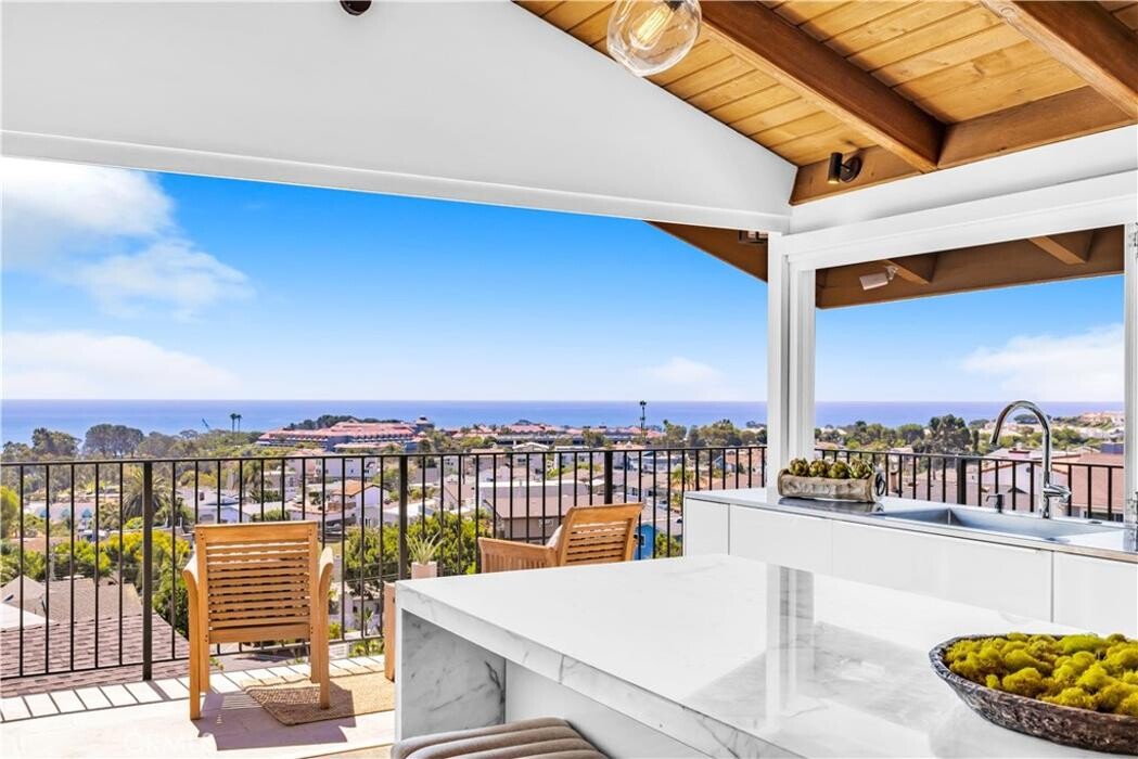 Images Dana Burding - Notch Luxury Properties