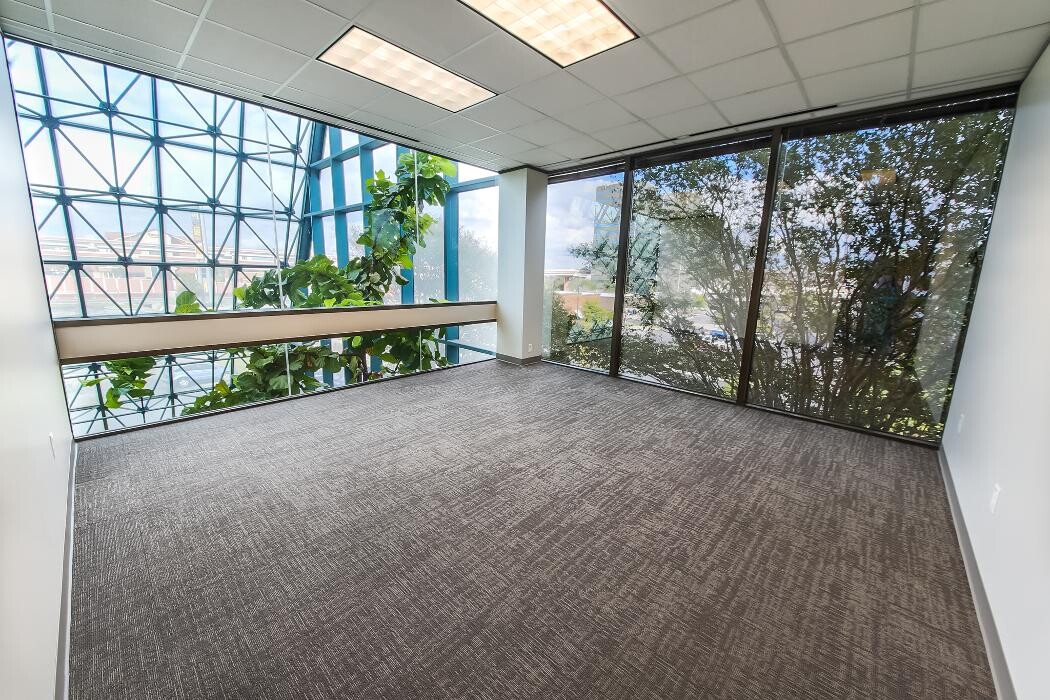 Images Urban Office - Century Heights