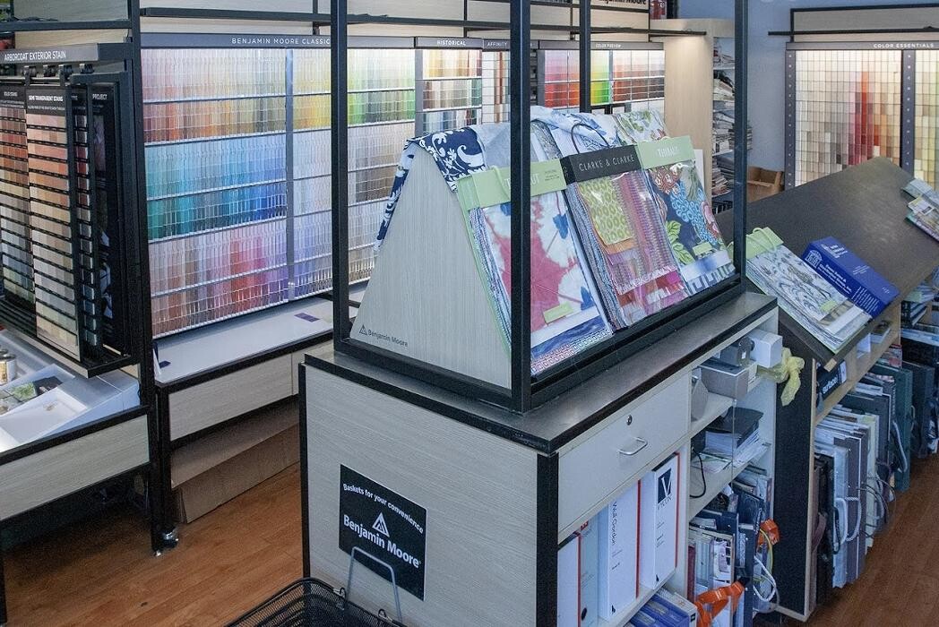 Images The Paint Place of Williston Park