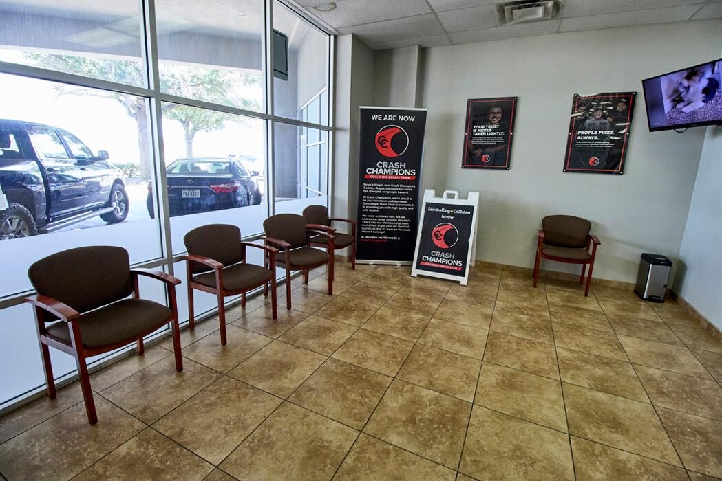 Images Crash Champions Collision Repair LBJ/Garland