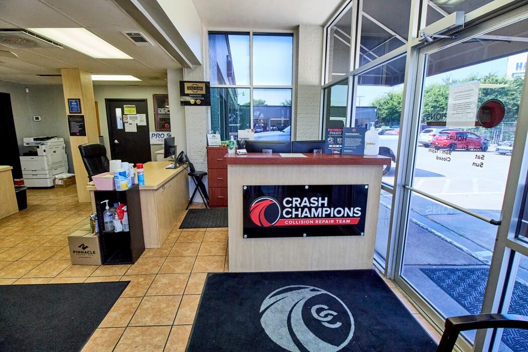 Images Crash Champions Collision Repair Oak Cliff