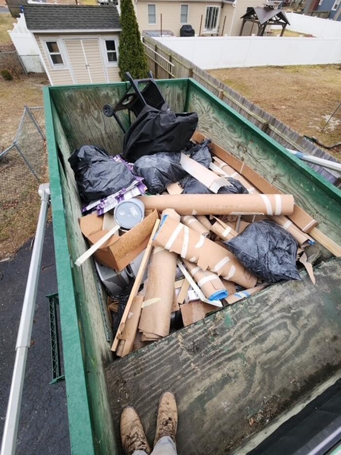 Images 1-800-Junk-Gone