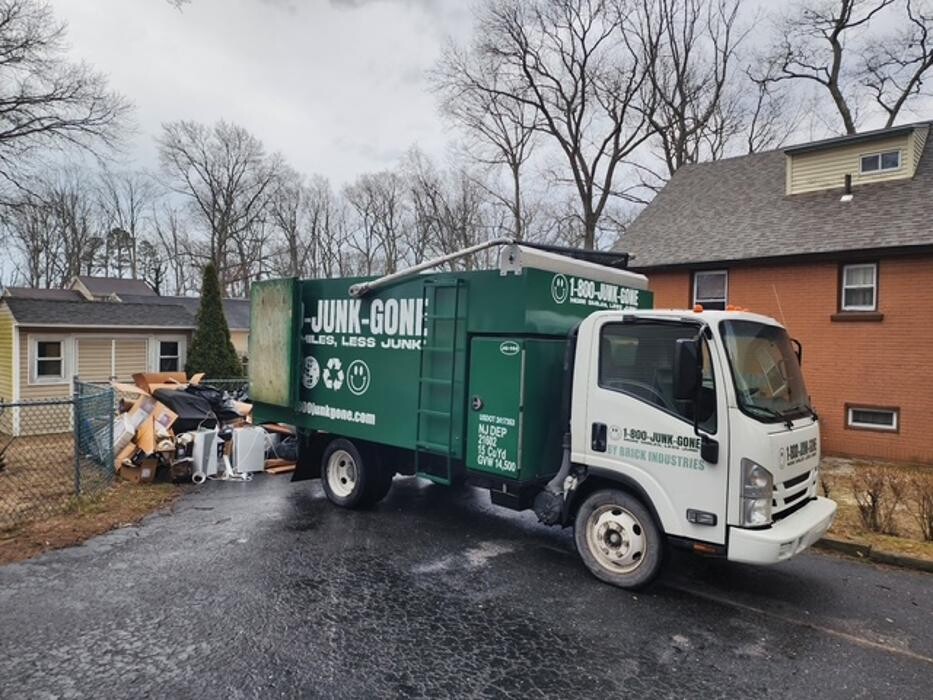 Images 1-800-Junk-Gone