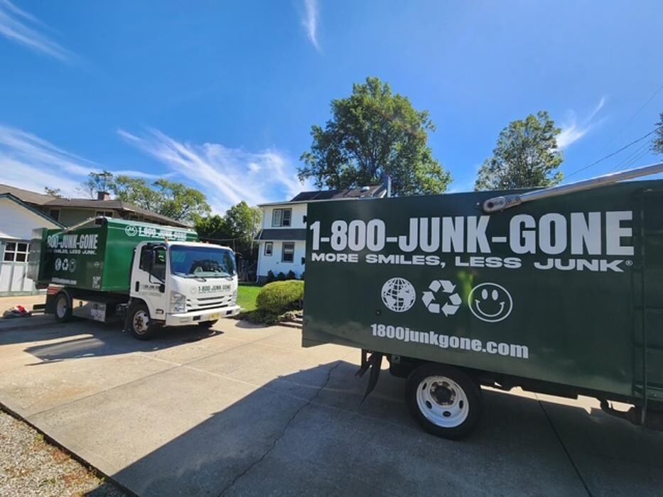 Images 1-800-Junk-Gone