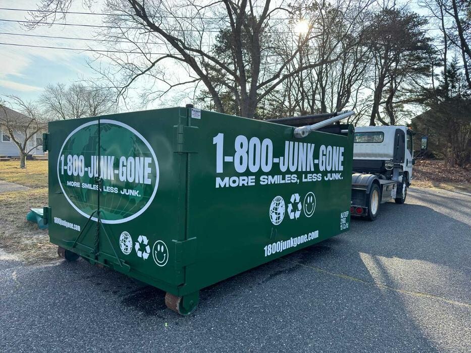 Images 1-800-Junk-Gone