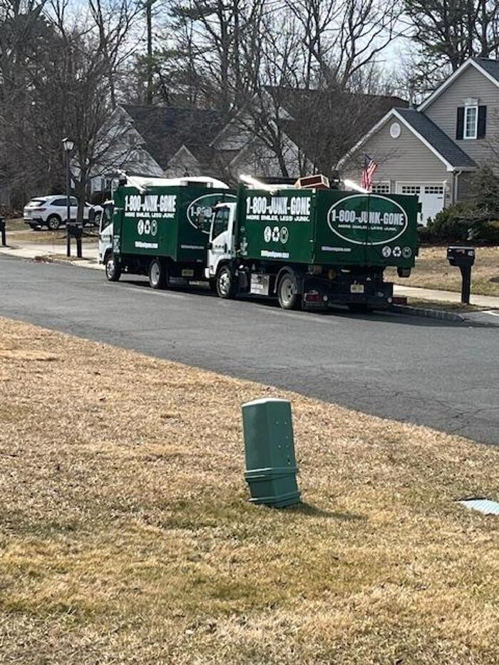 Images 1-800-Junk-Gone