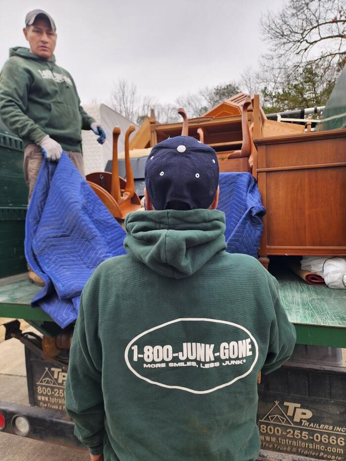 Images 1-800-Junk-Gone