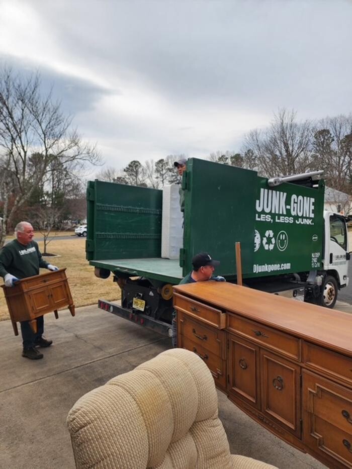 Images 1-800-Junk-Gone