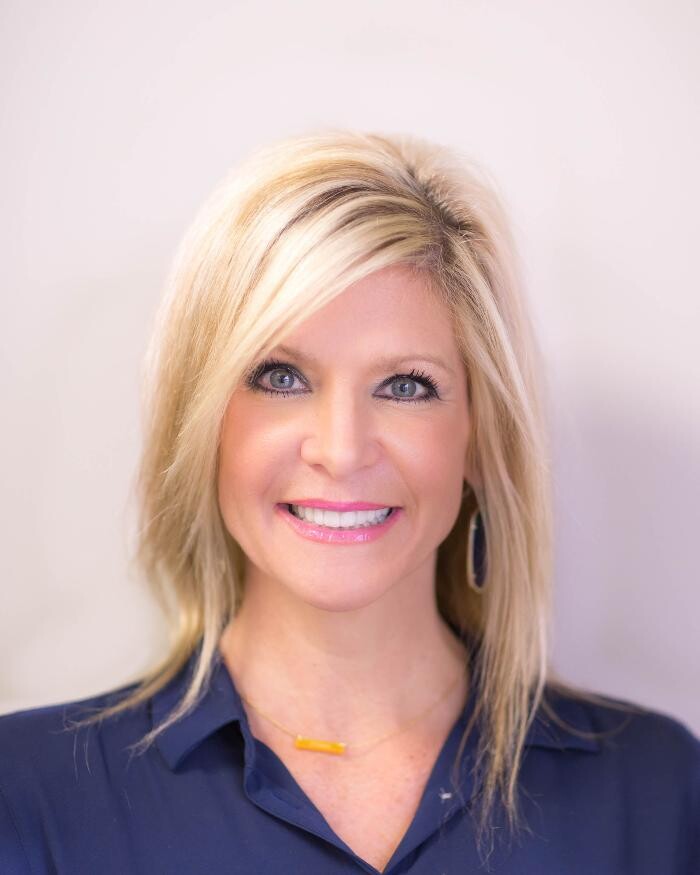 Images Dawn R. Vick, MD