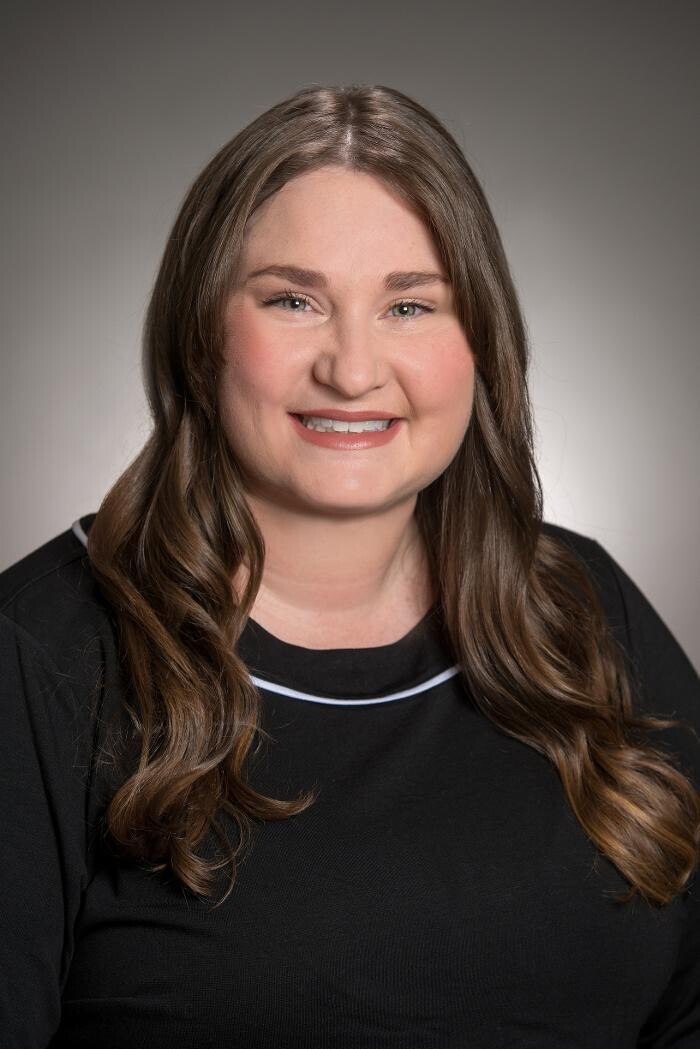 Images Emily M. Bienvenu, MD