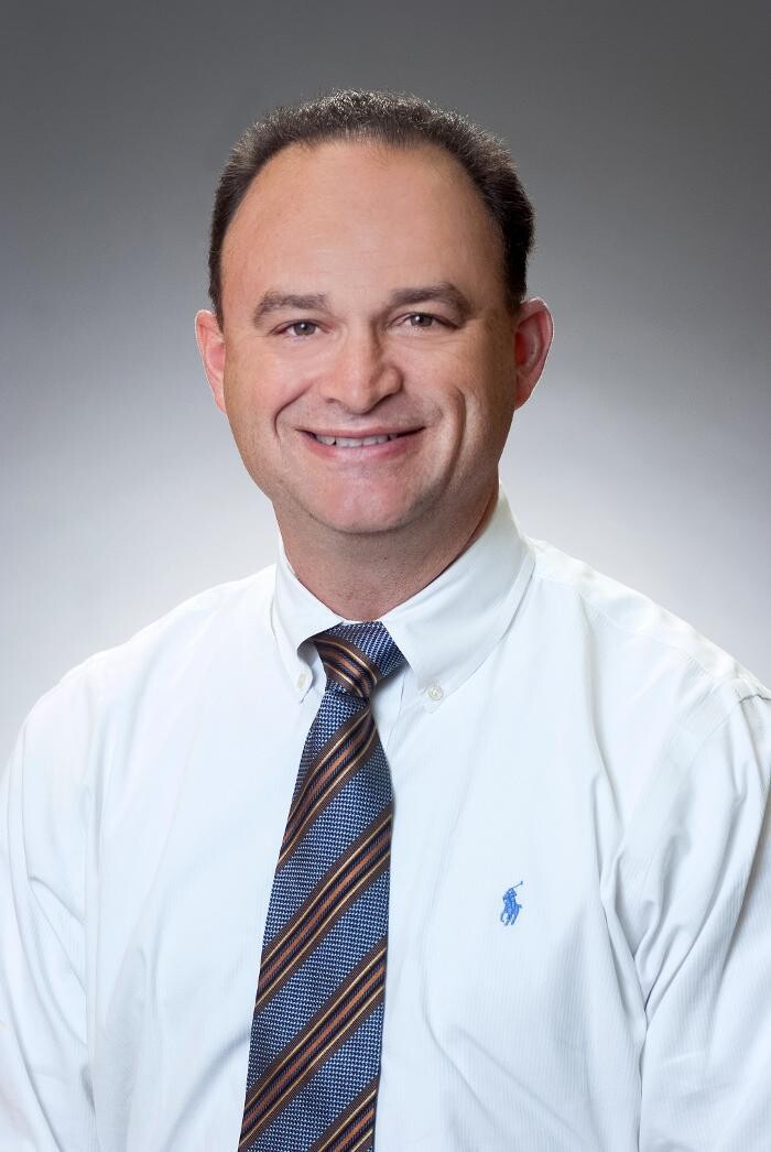 Images R. Todd Cooley, MD