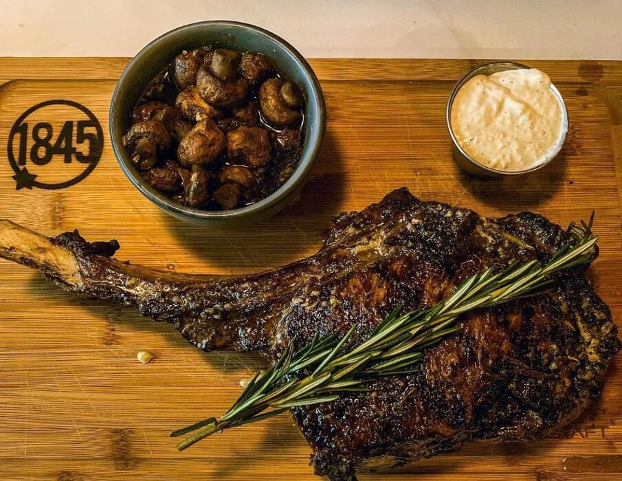 Images 1845 Taste Texas
