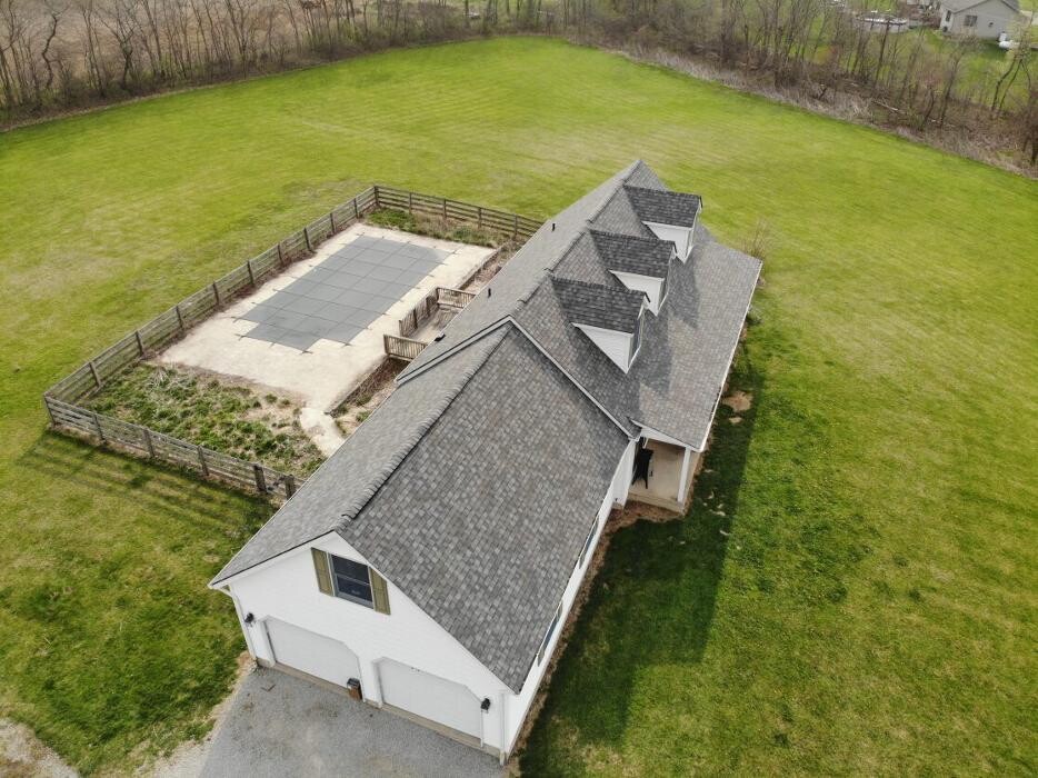 Images Four Paws Roofing & Remediation