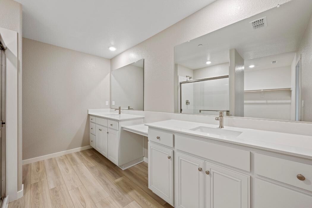 Images LGI Homes - Velare at Twelve Bridges