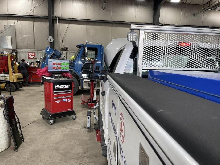 Images Granite State Truck Center