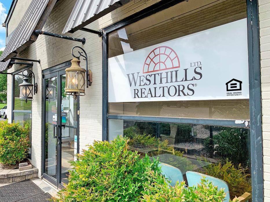 Images Westhills LTD Realtors