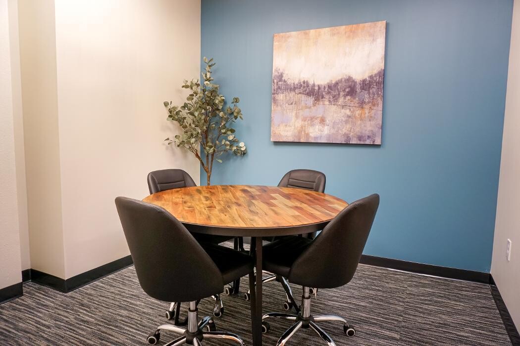Images Urban Office - Medical Center