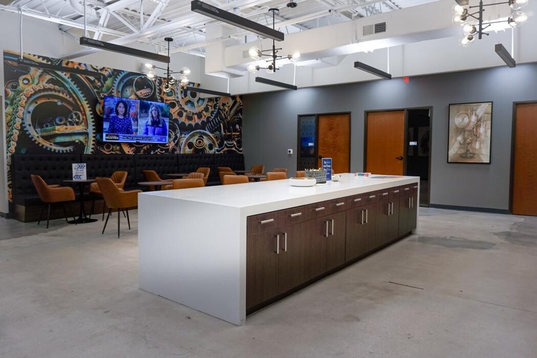 Images Urban Office - Medical Center