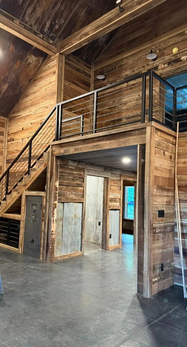 Images Tom Goodworth Construction