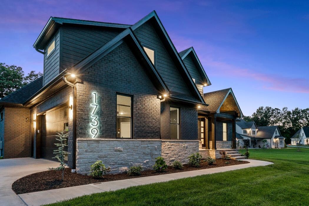 Images Tom Goodworth Construction