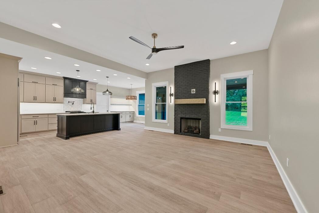 Images Tom Goodworth Construction