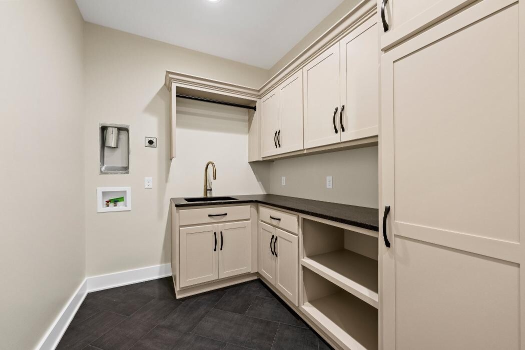 Images Tom Goodworth Construction