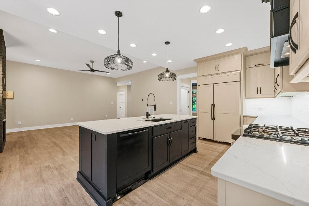 Images Tom Goodworth Construction