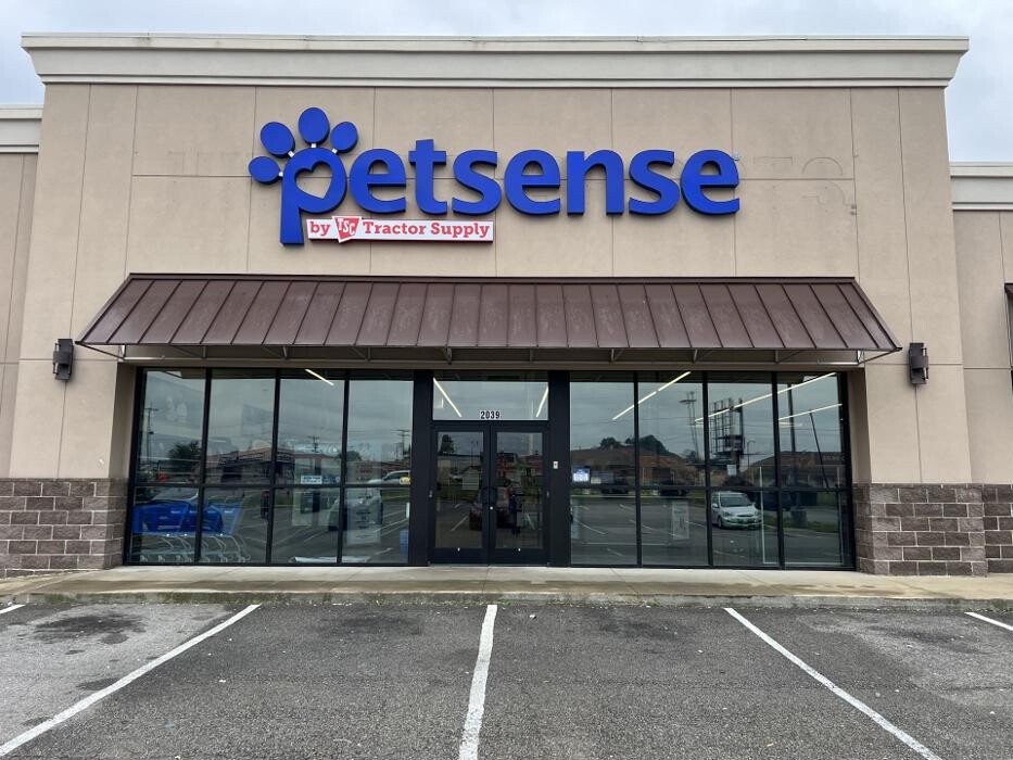 Images Petsense by Tractor Supply