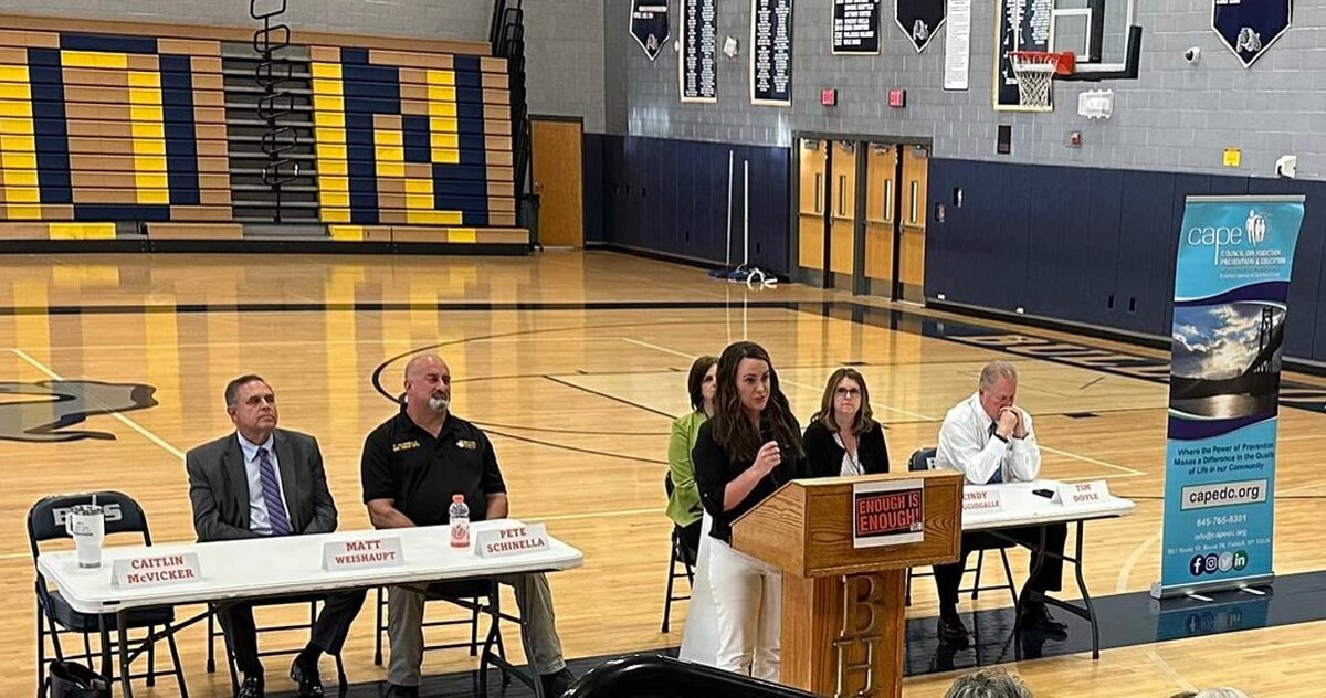 Images Caitlin McVicker - State Farm Insurance Agent