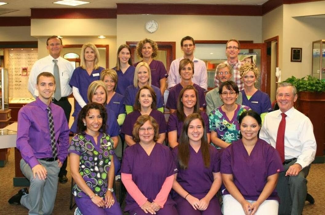 Images Vaught Eye Associates, PA