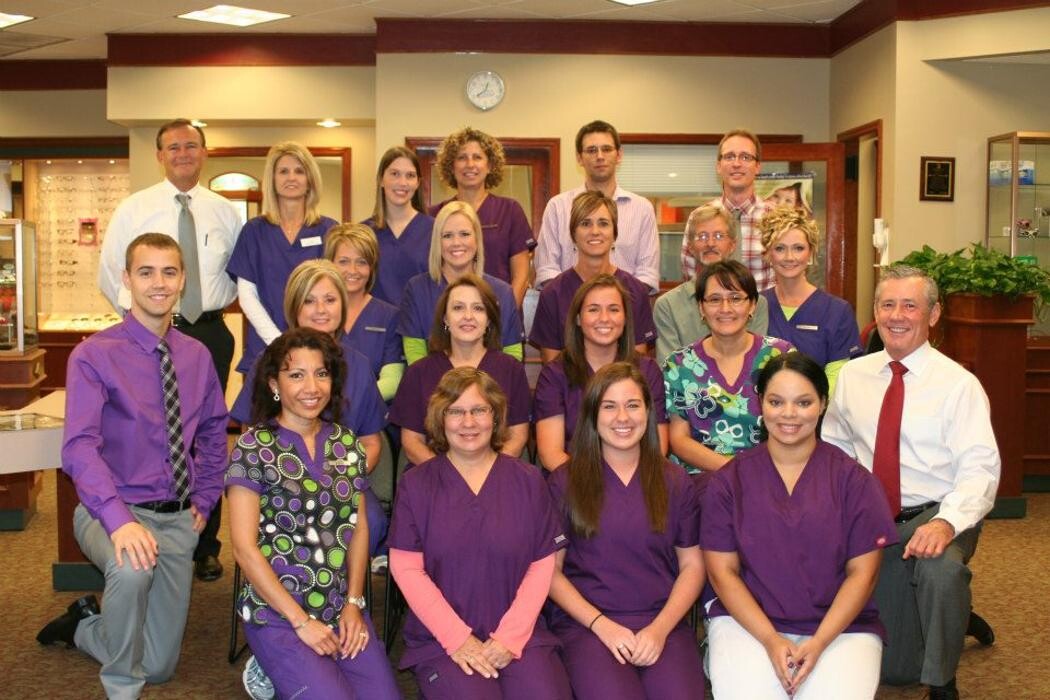 Images Vaught Eye Associates, PA