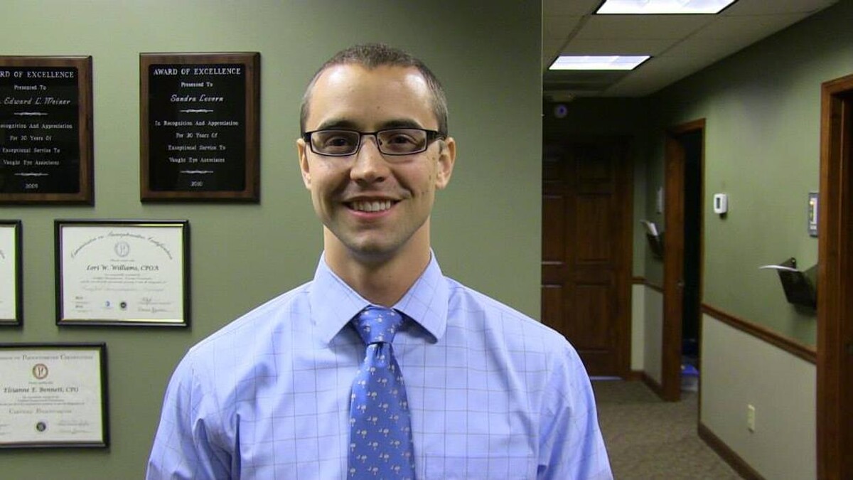 Images Vaught Eye Associates, PA