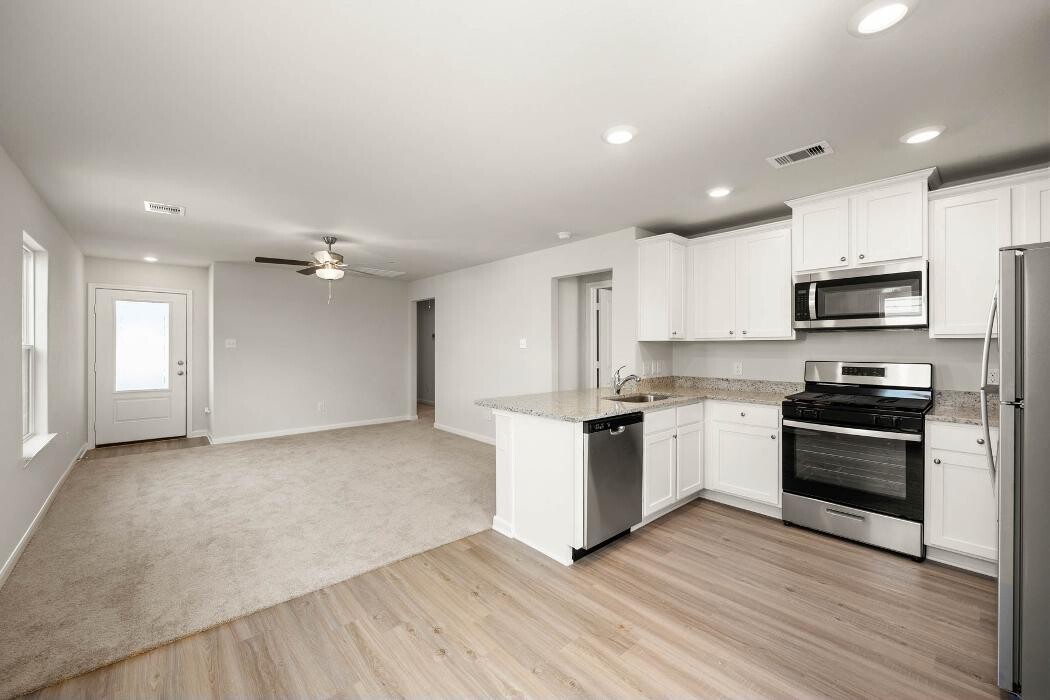 Images LGI Homes - Park Vista at El Tesoro