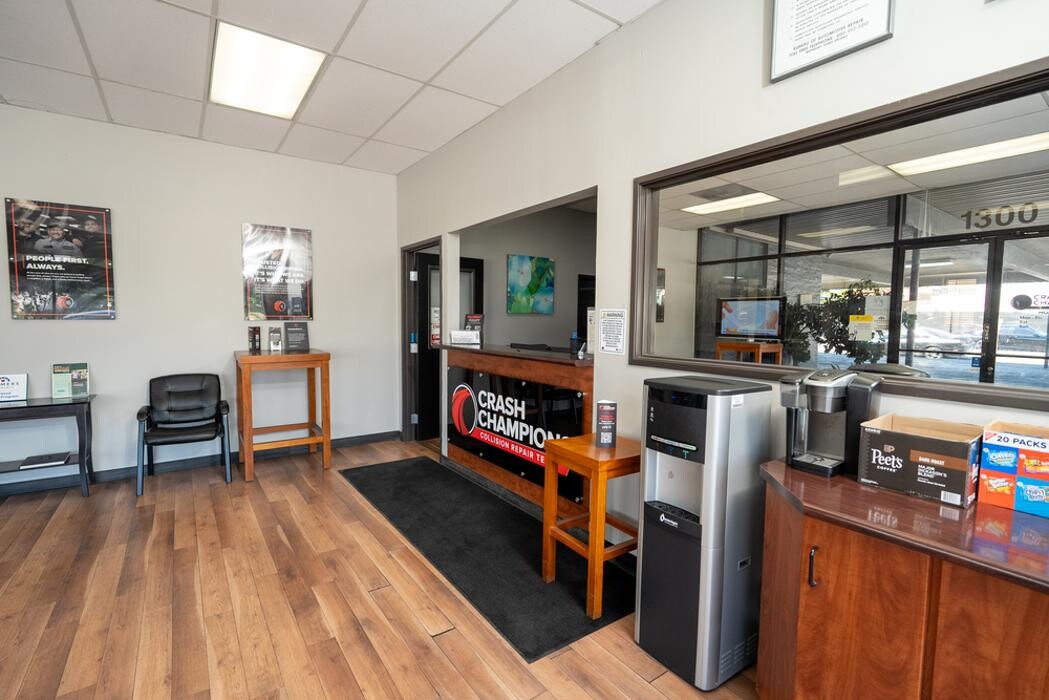 Images Crash Champions Collision Repair South Pasadena