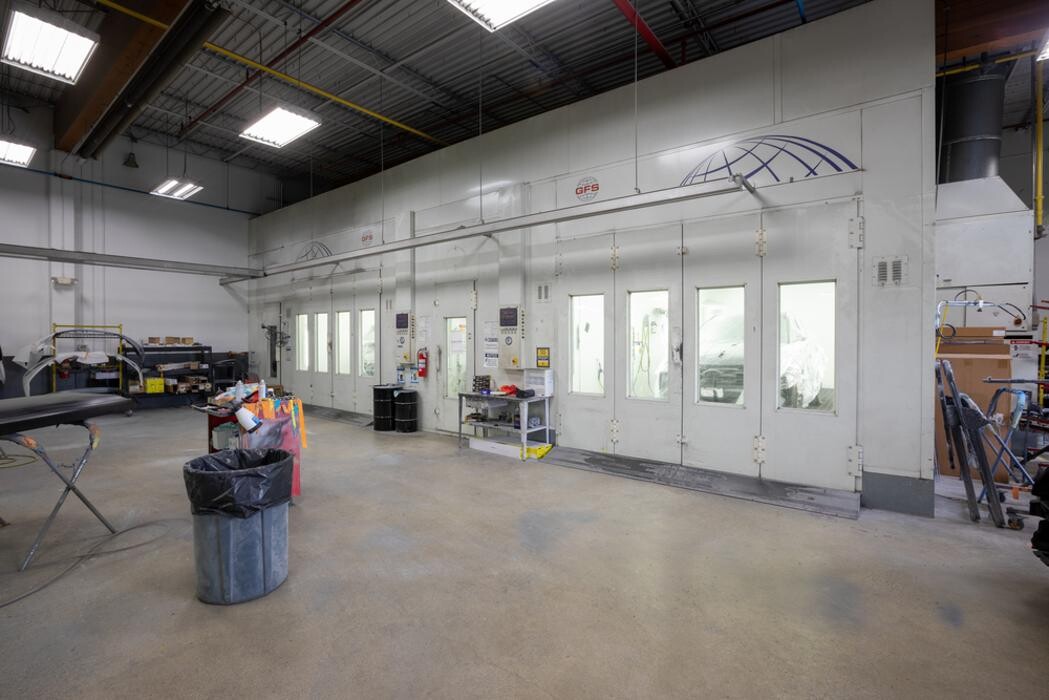 Images Crash Champions Collision Repair Bellevue Bel-Red