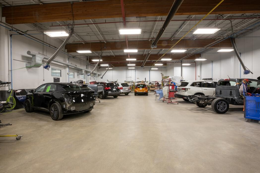 Images Crash Champions Collision Repair Bellevue Bel-Red