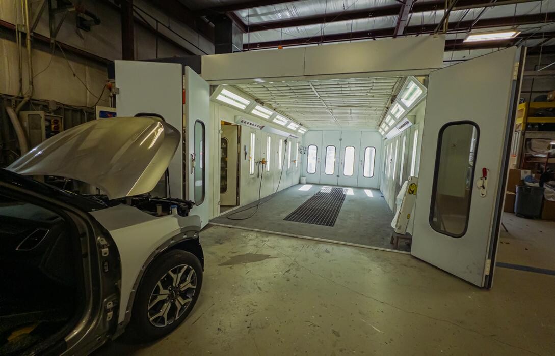 Images Crash Champions Collision Repair Malvern/Paoli
