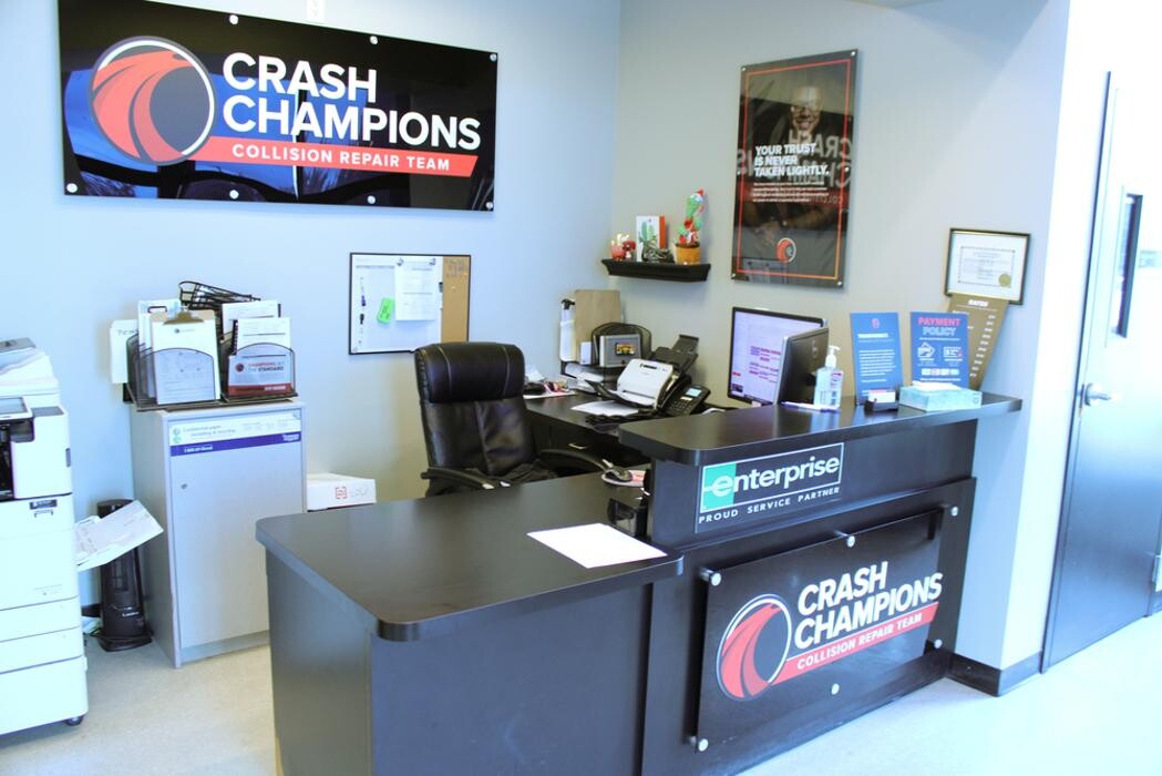 Images Crash Champions Collision Repair Shorewood