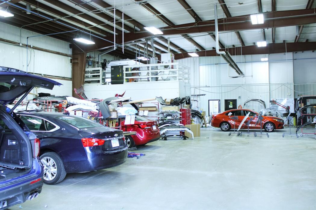 Images Crash Champions Collision Repair Shorewood